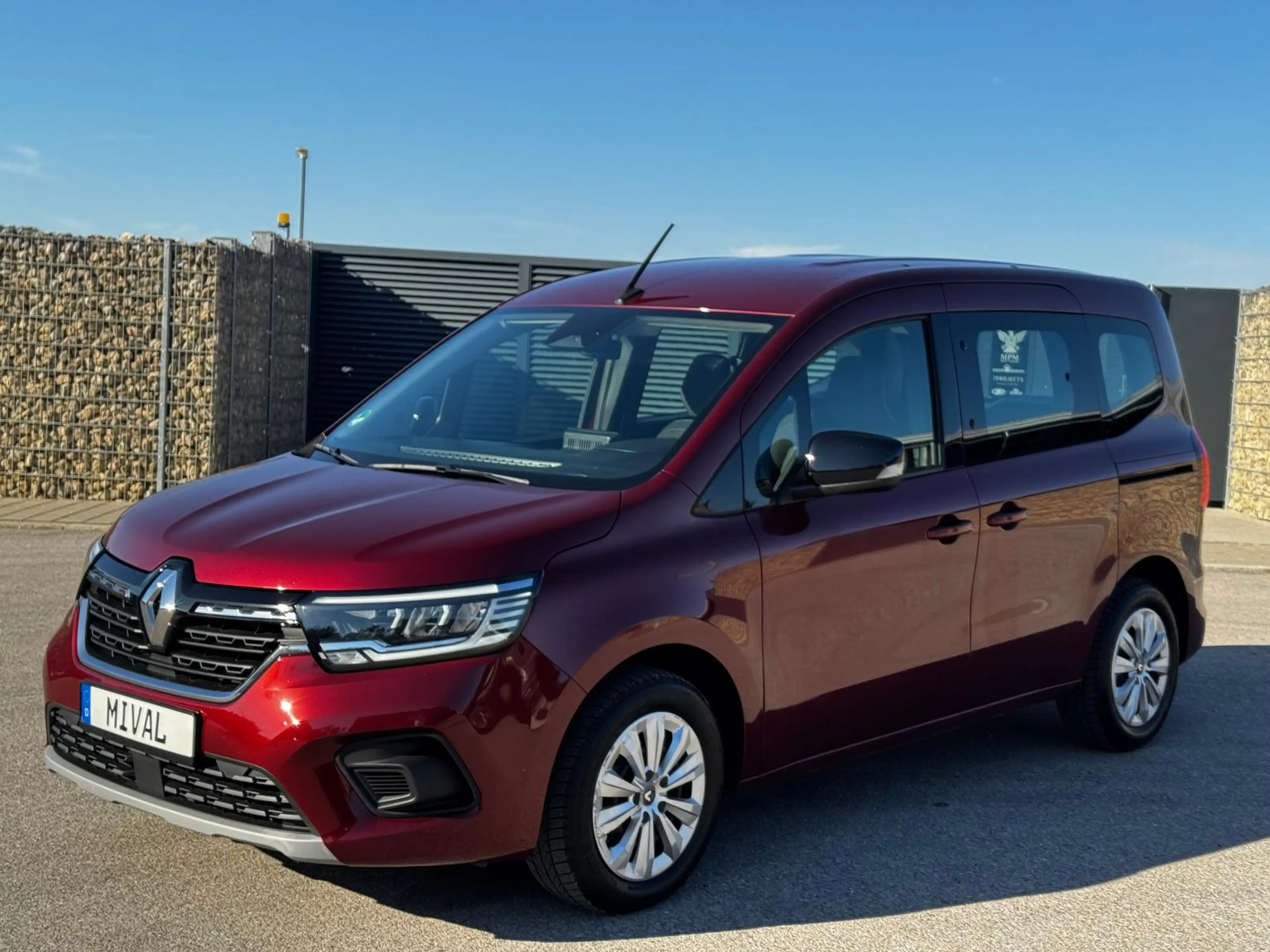 Renault Kangoo 1.5 BLUE dCi Diesel FAP Equilibre LED — photo 3