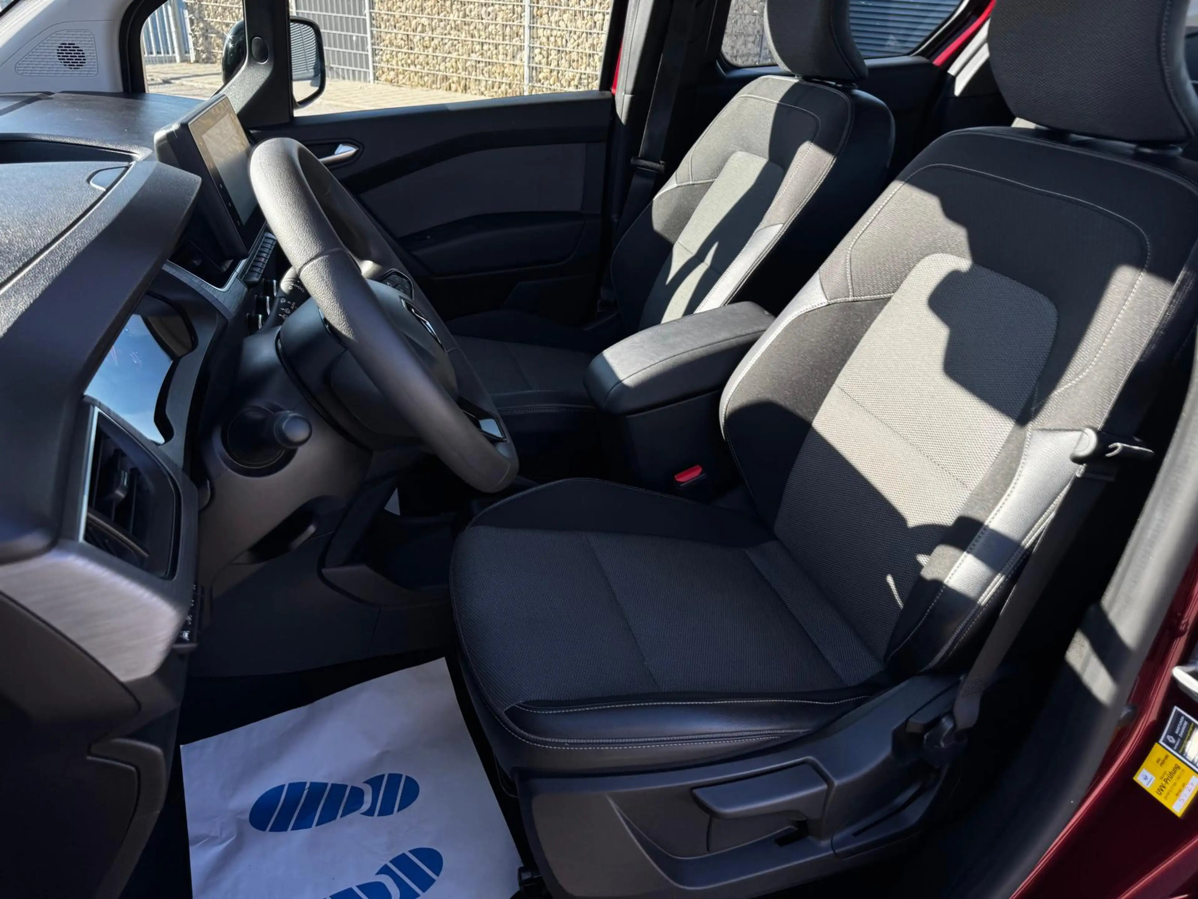 Renault Kangoo 1.5 BLUE dCi Diesel FAP Equilibre LED — photo 12