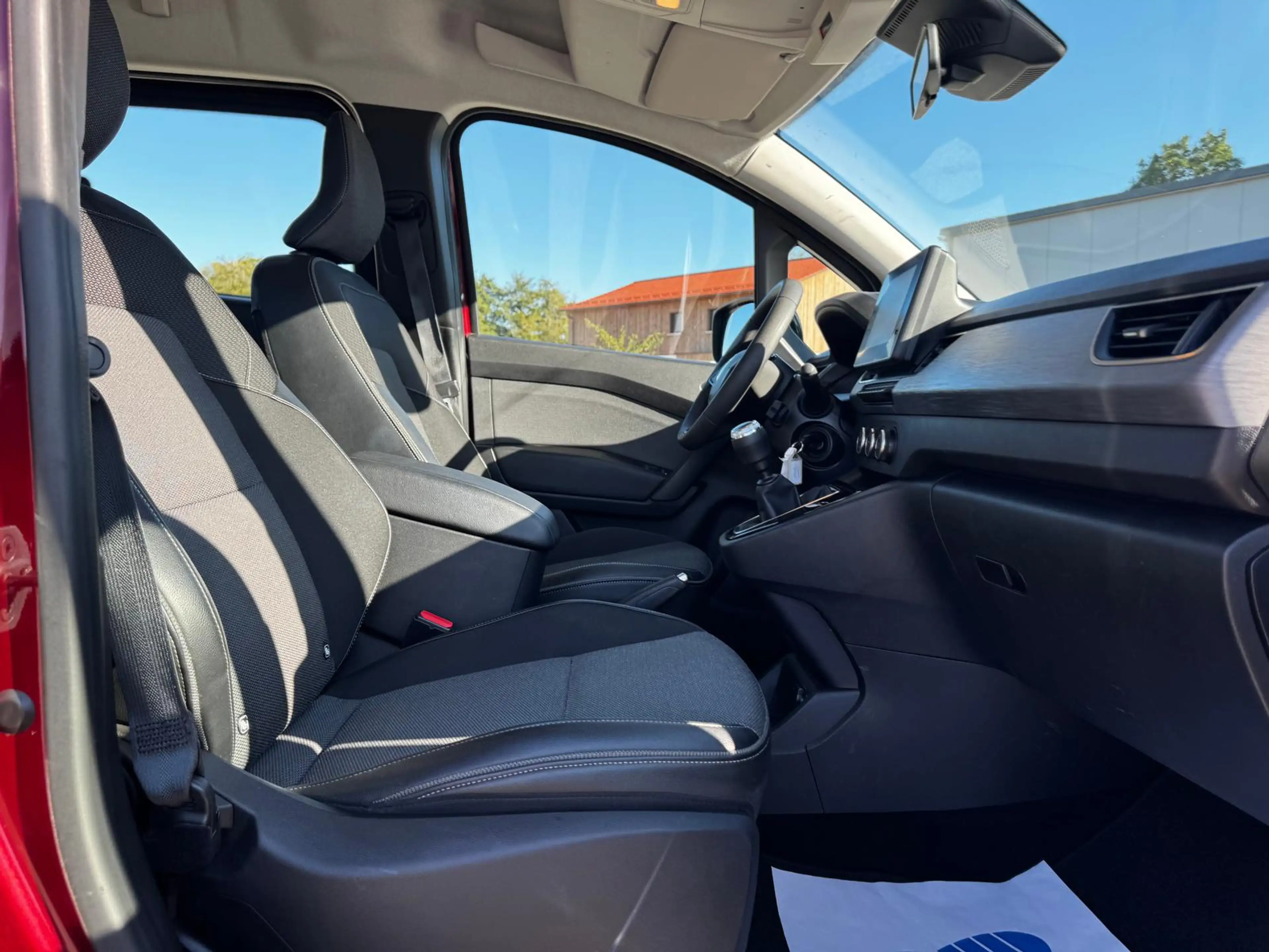 Renault Kangoo 1.5 BLUE dCi Diesel FAP Equilibre LED — photo 13