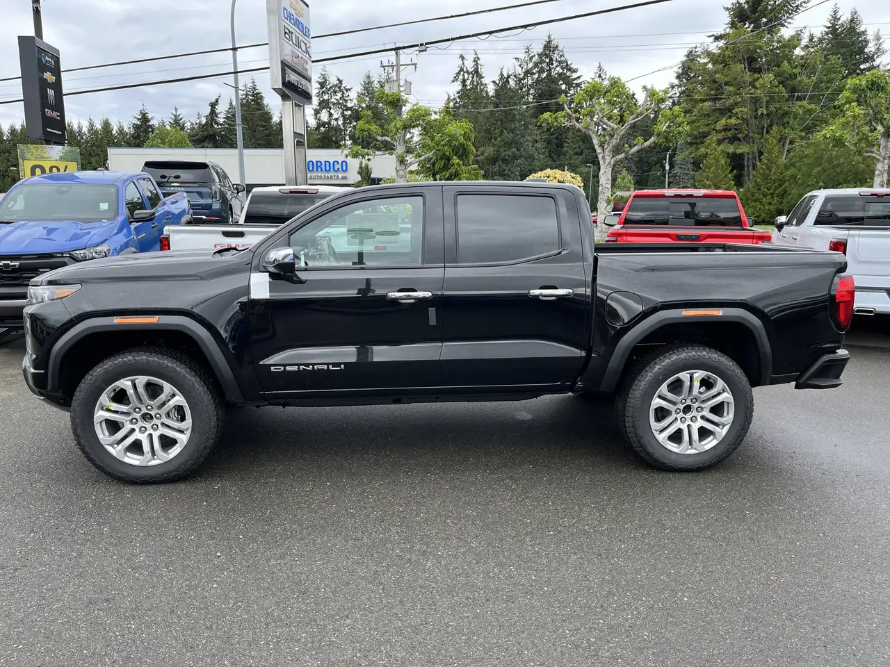 GMC Canyon fotografie GMC Canyon