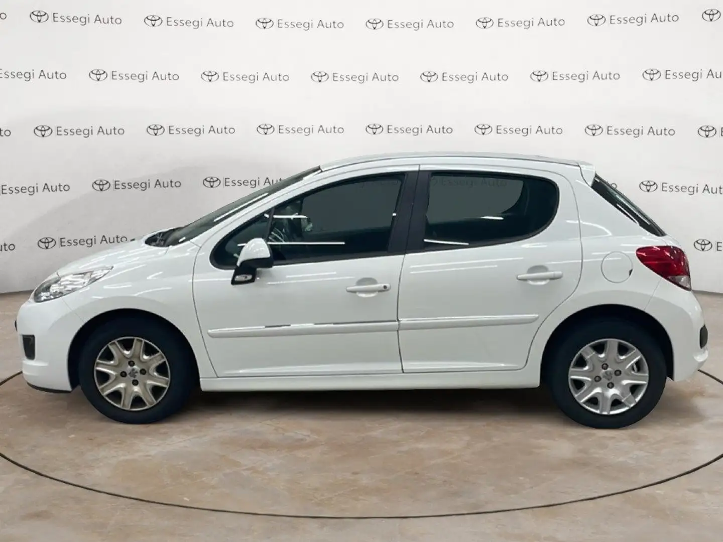 Peugeot 207 Plus 1.4 8V 75CV 5p. ECO GPL Weiß - 2