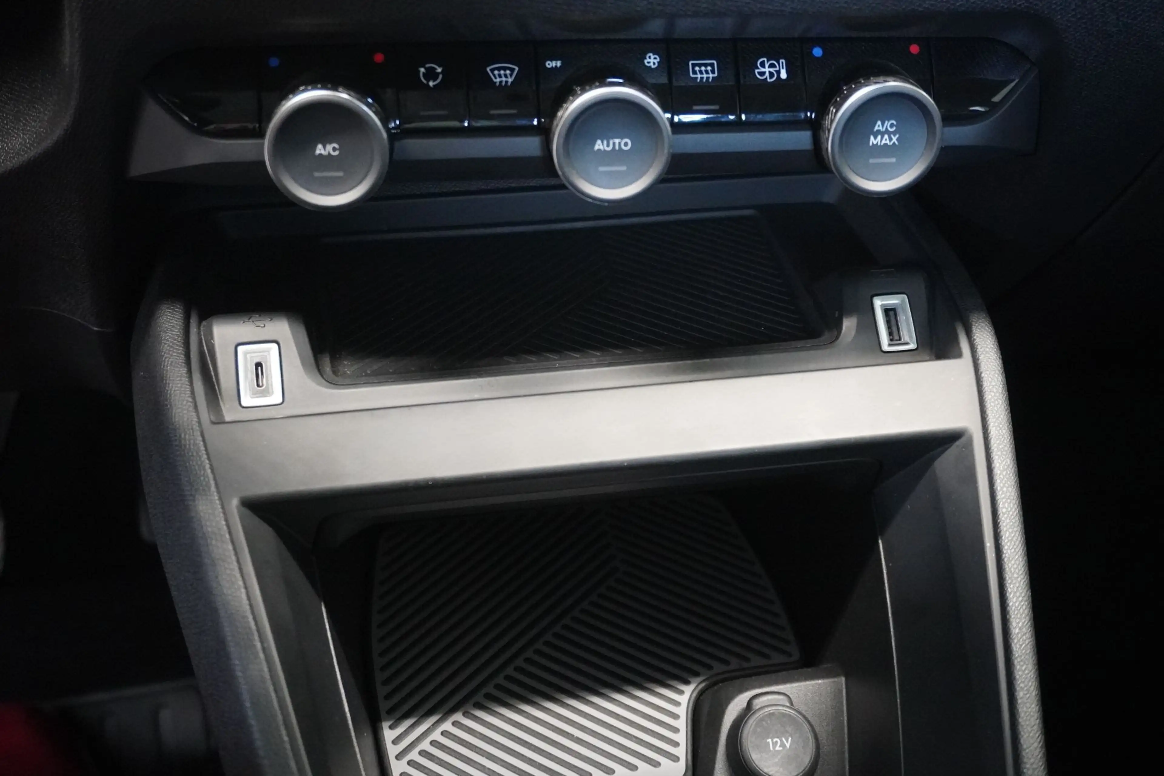 Citroen C4 X Aut./LED/Navi — photo 14