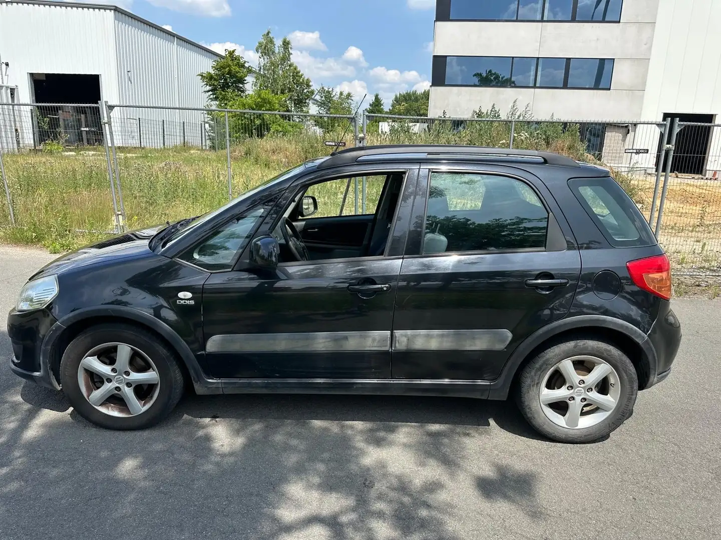 Suzuki SX4 S-Cross 1.6 DDiS GL+ Business (MY14) - 1