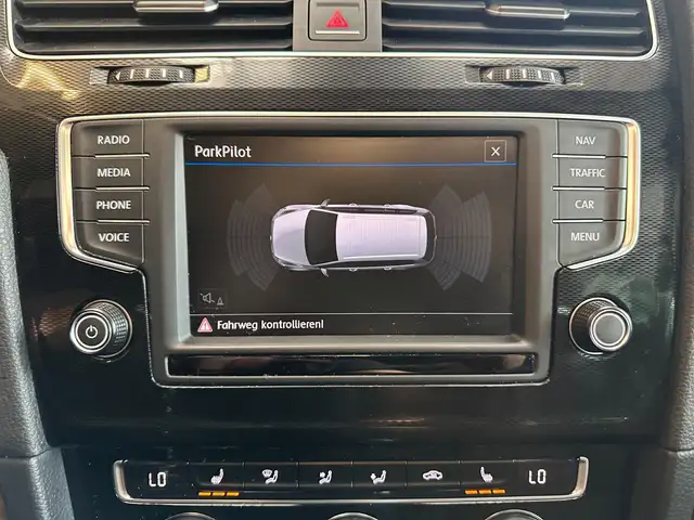 Volkswagen Golf view 15