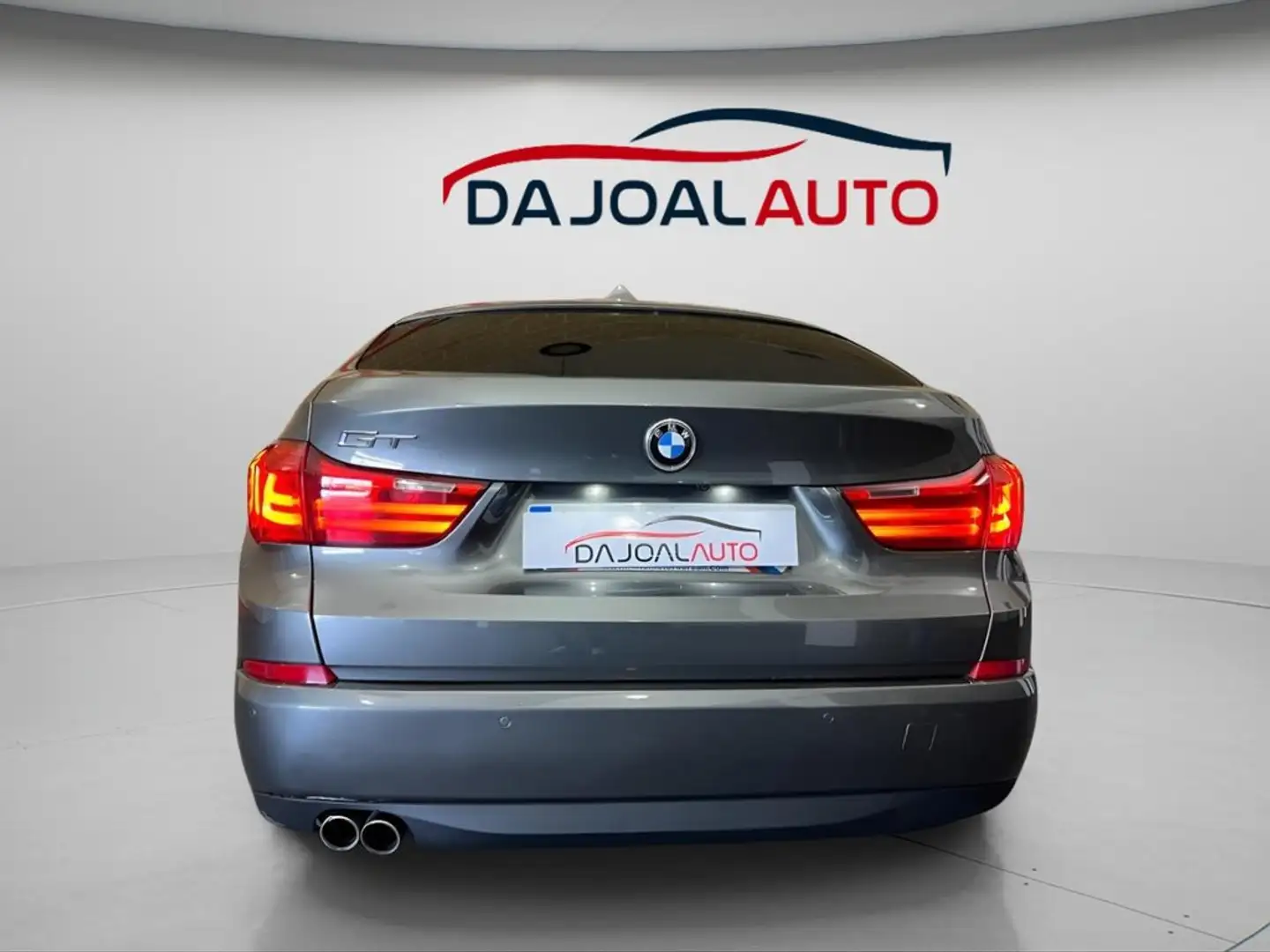 BMW 520 520d Gran Turismo Šedá - 2