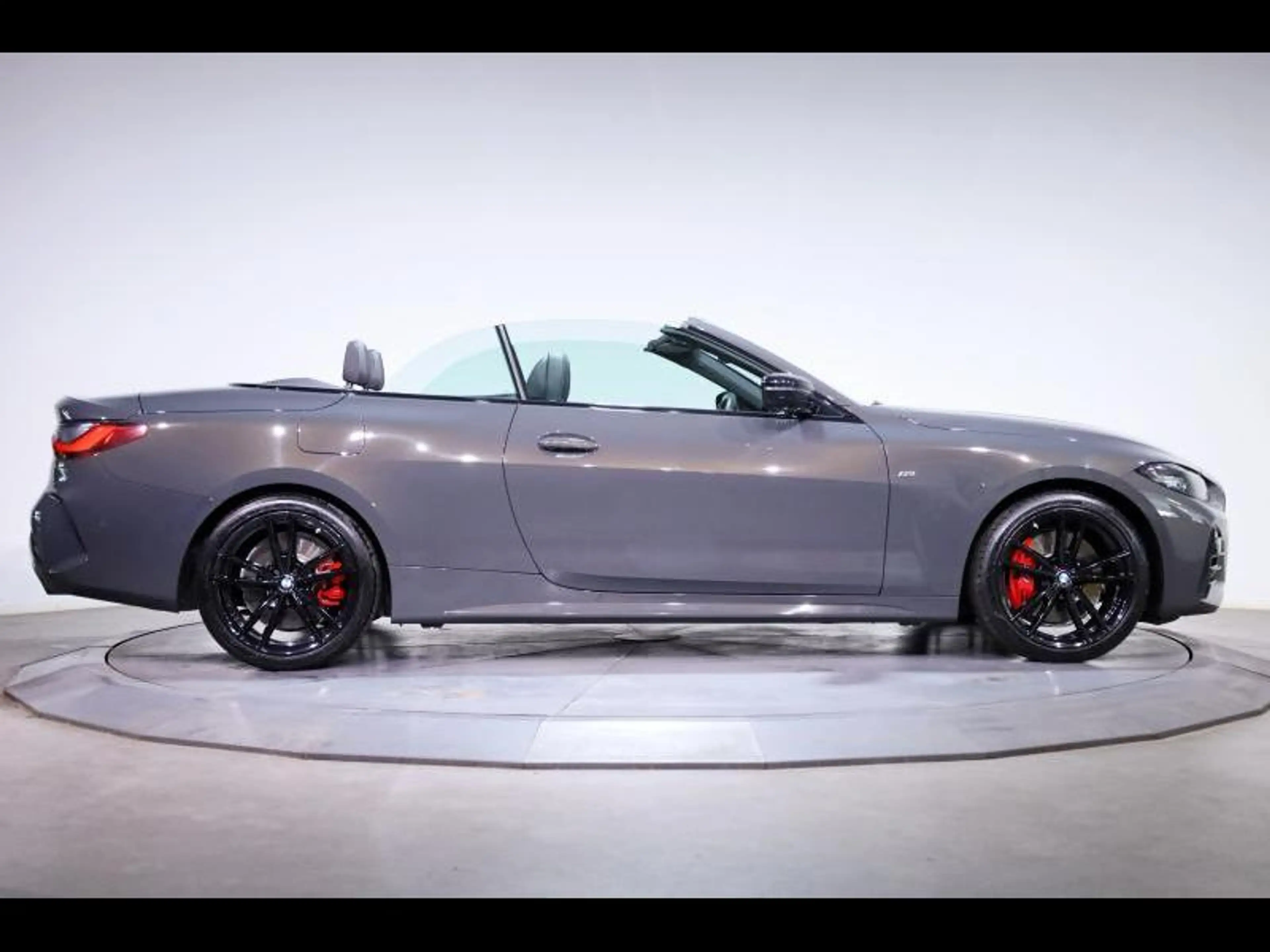 BMW 420 i Cabrio Kit M Sport — photo 3