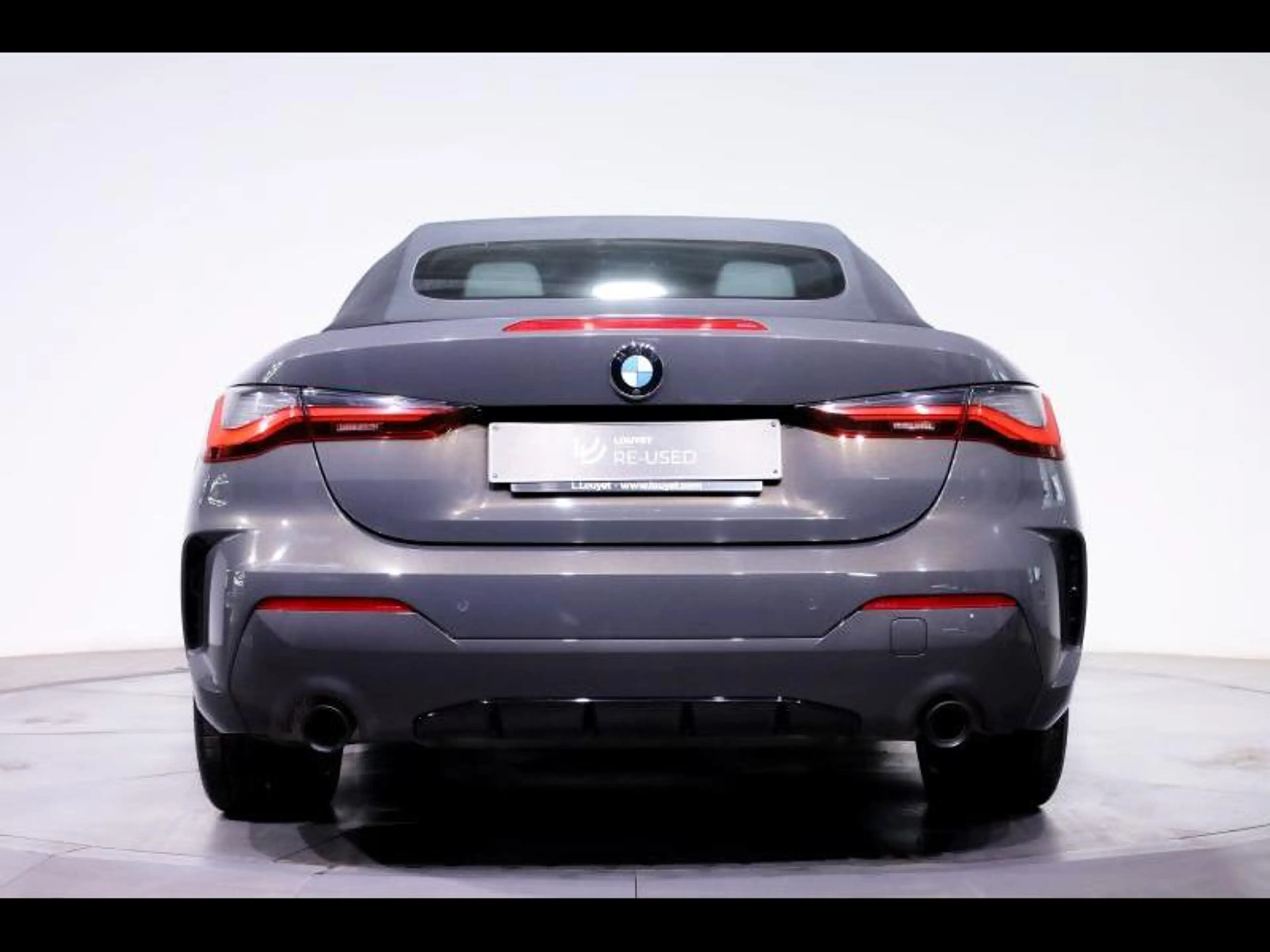 BMW 420 i Cabrio Kit M Sport — photo 9