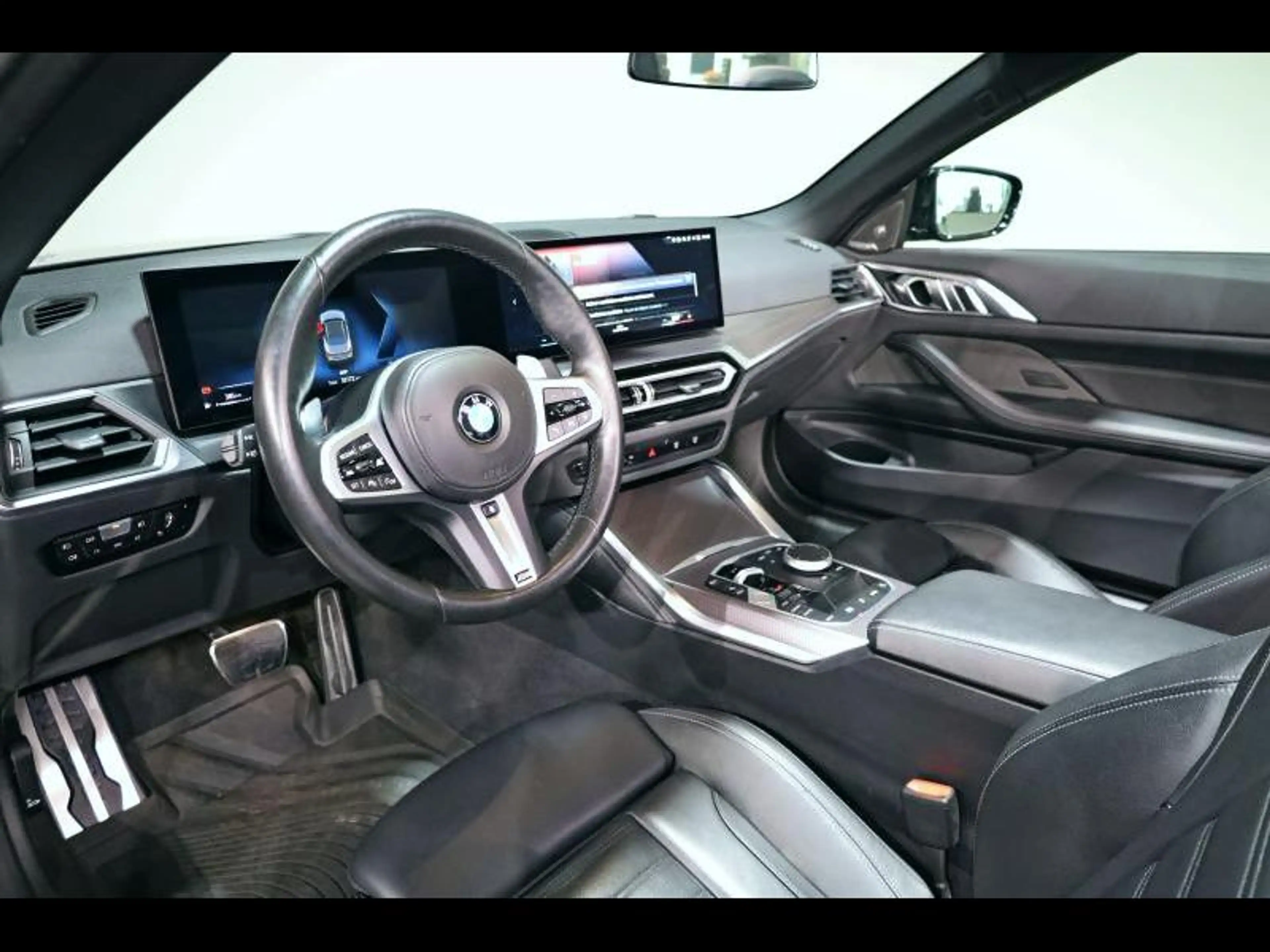 BMW 420 i Cabrio Kit M Sport — photo 11