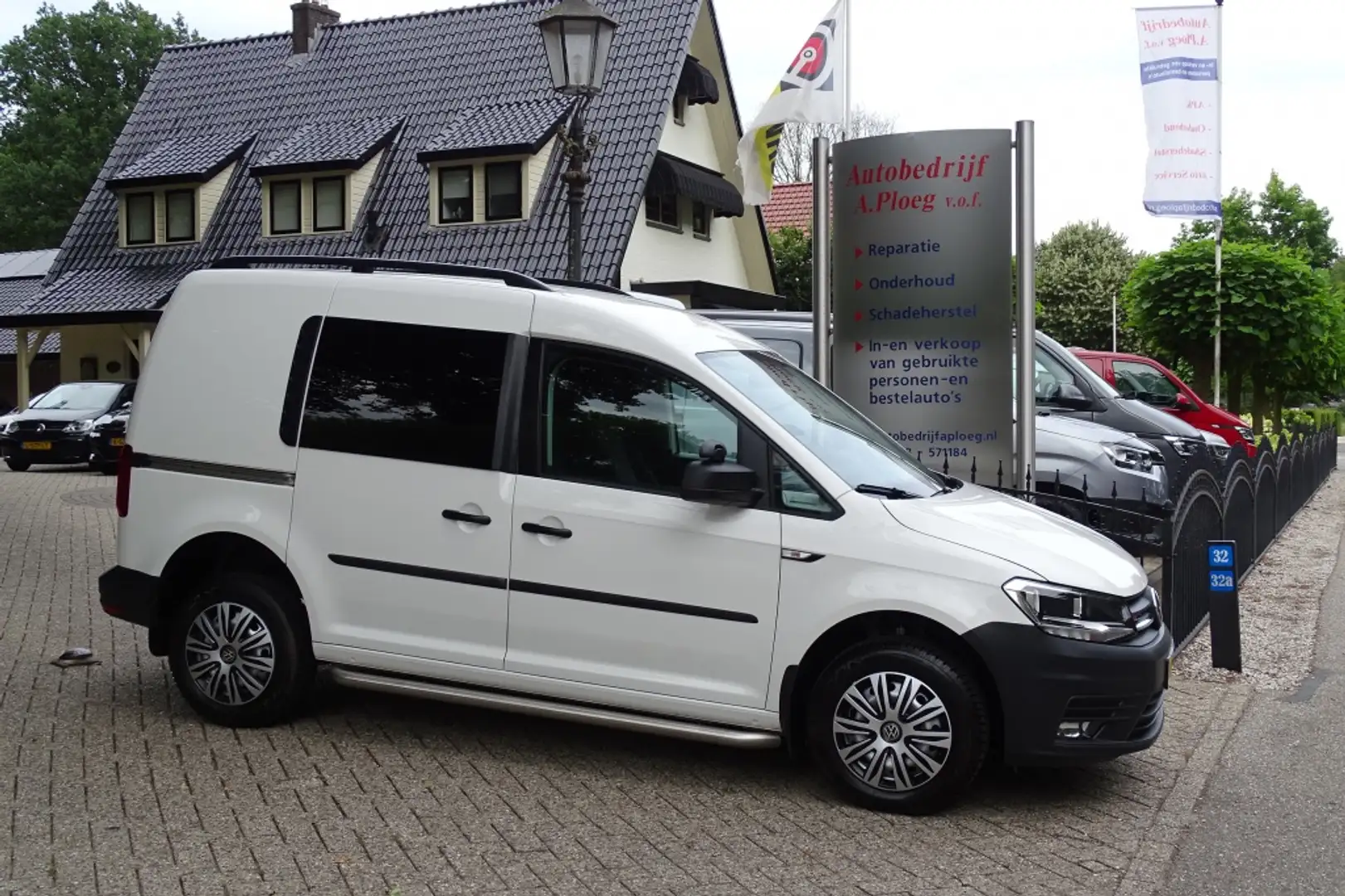 Volkswagen Caddy 2.0 TDI L1H1BMT 4 MOTION NAVI DAB 1e EIG NWST Wit - 1