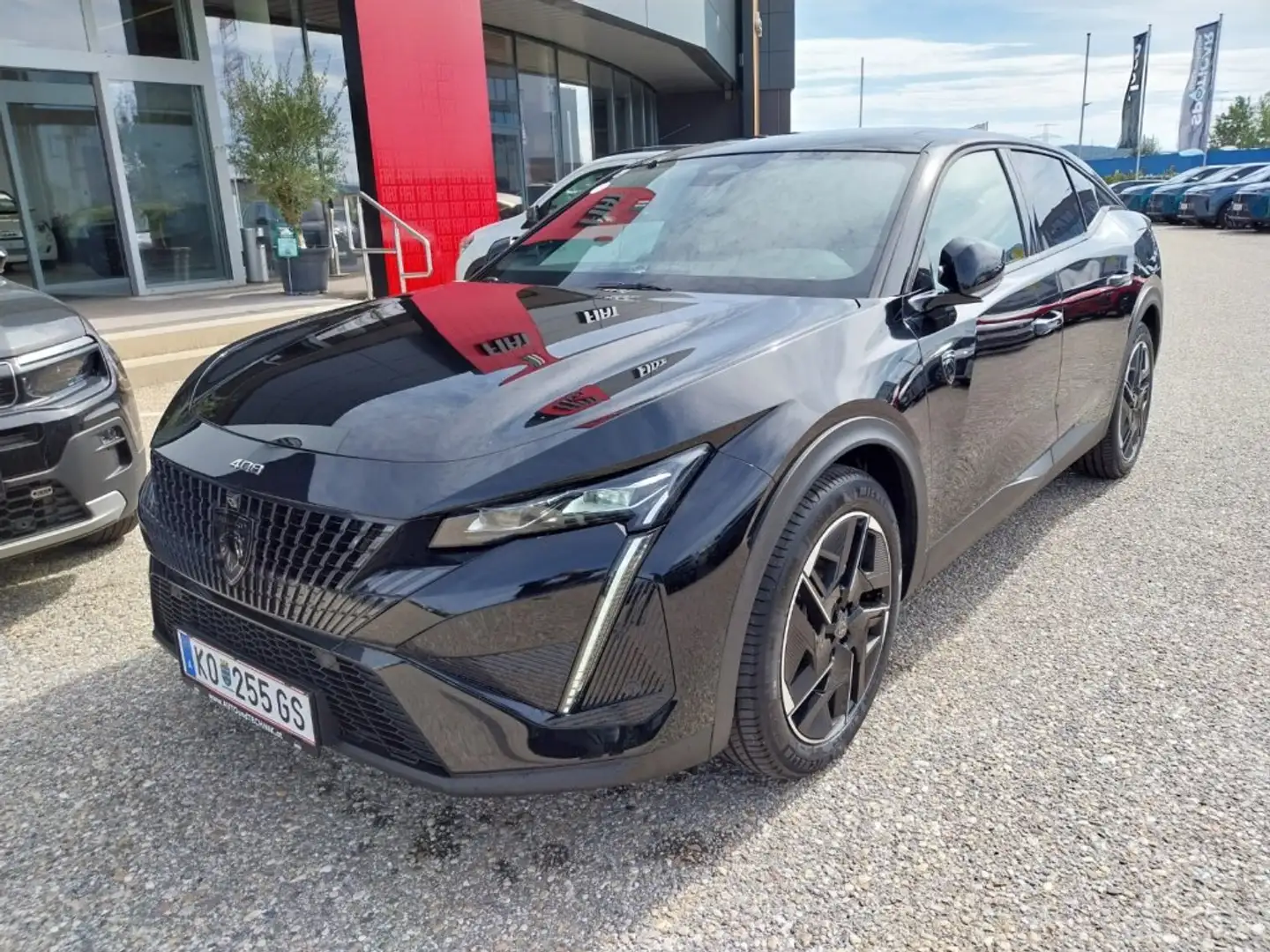 Peugeot 408 GT Plug-In Hybrid 225 e-EAT8 Schwarz - 1