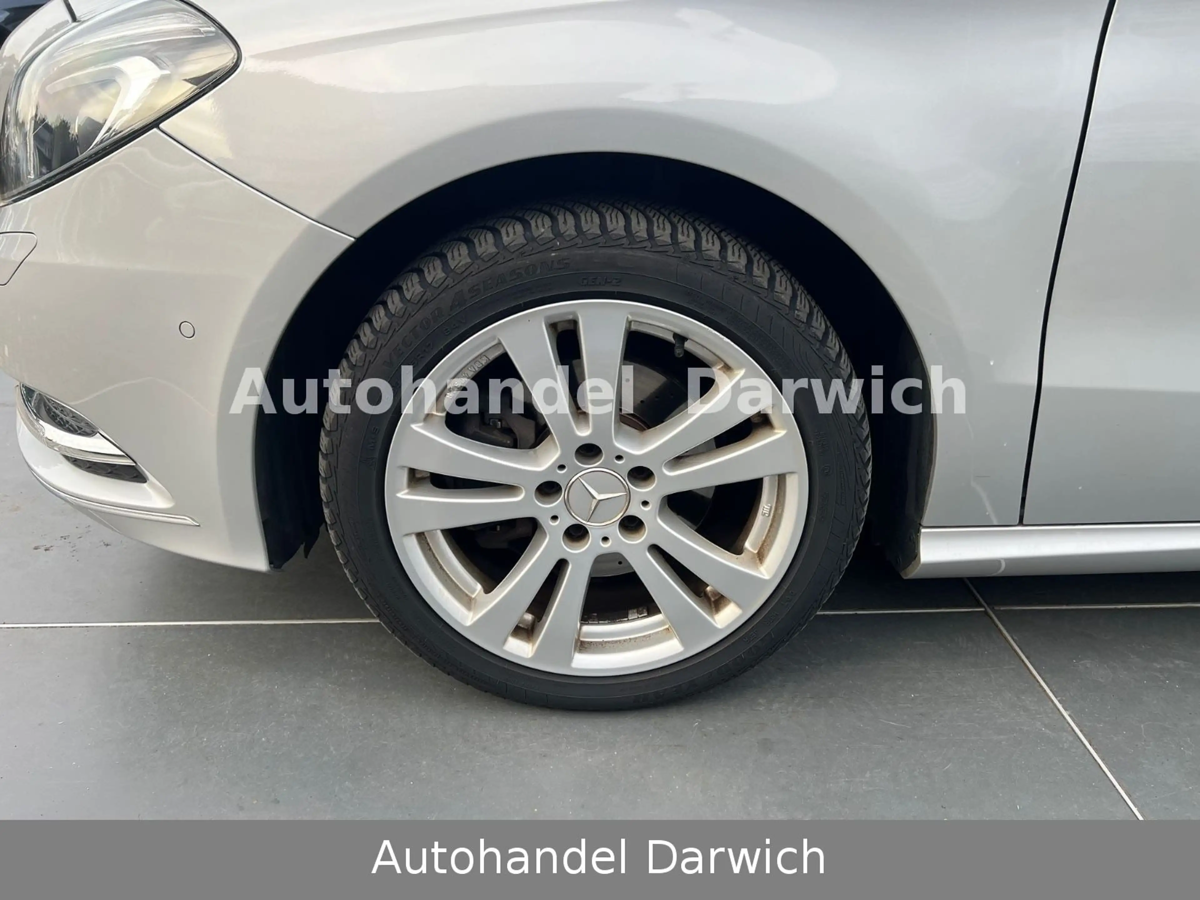 Mercedes-Benz B 180 CDI Avantgarde ILS/Klim S.Heft Top — photo 11