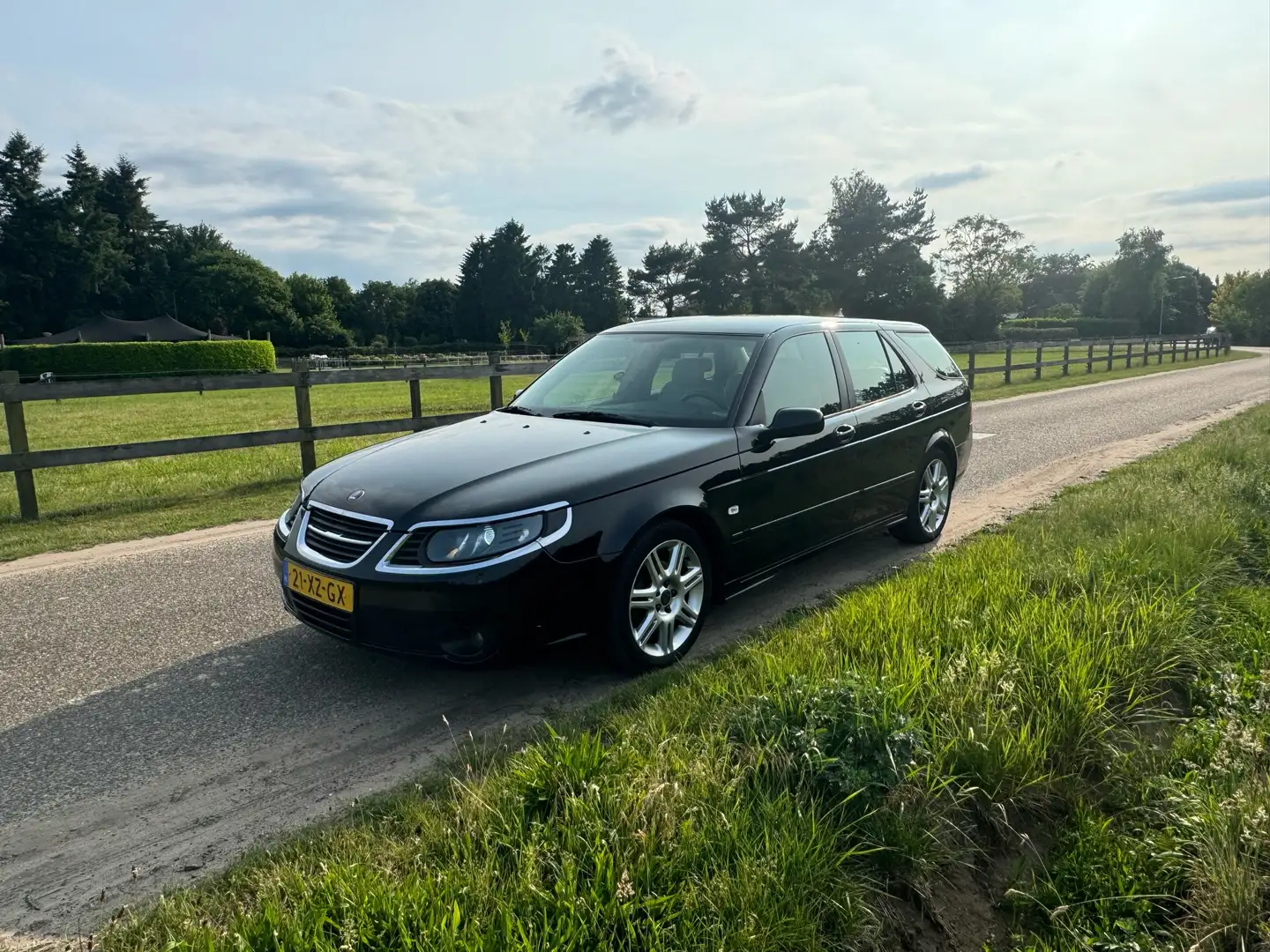 Saab 9-5 Kombi 2.0t Vector Negru - 1