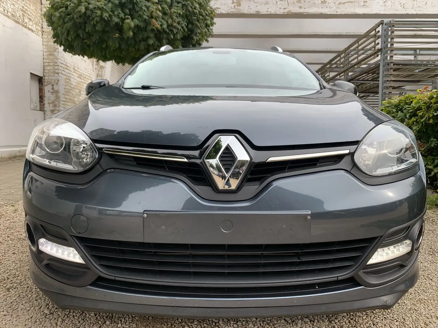 Renault Megane Mégane SW 1.5 dCi Energy Limited Grau - 2