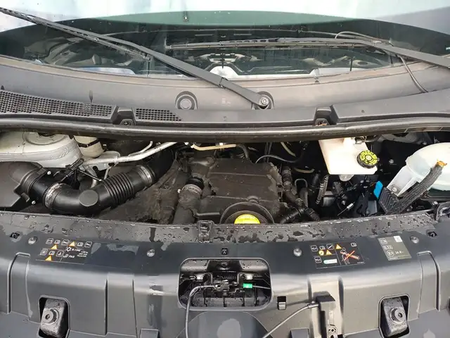 Renault Master view 8