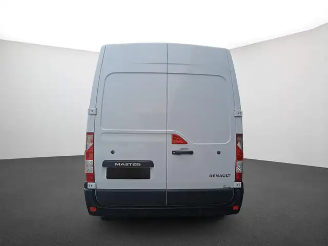 Renault Master view 4