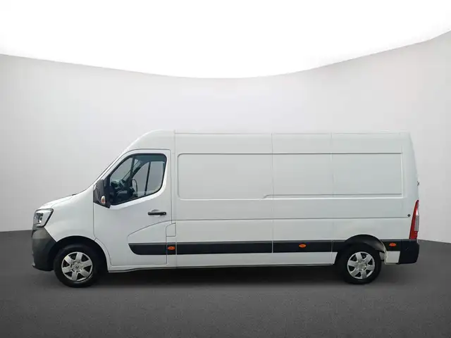 Renault Master view 5