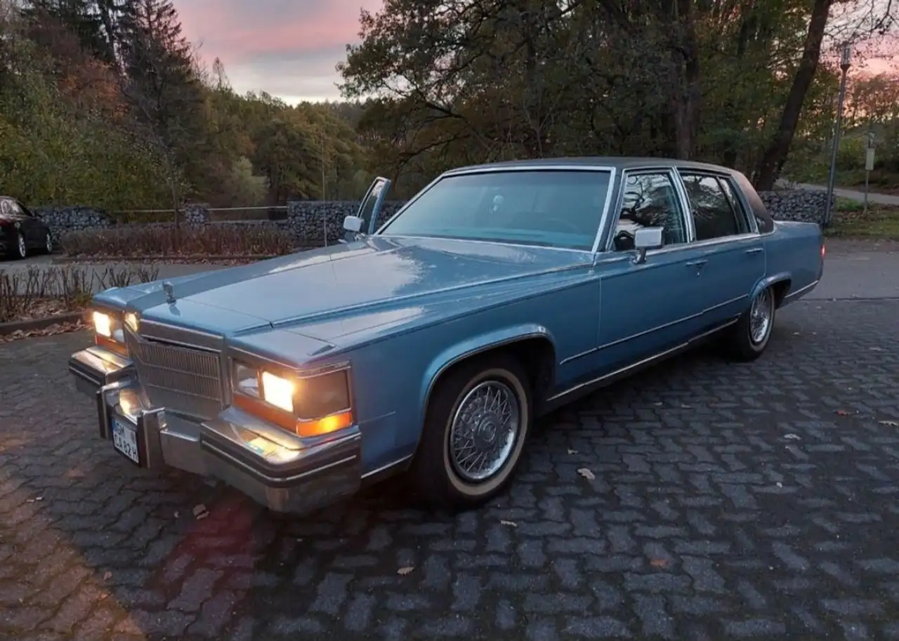 Cadillac Fleetwood