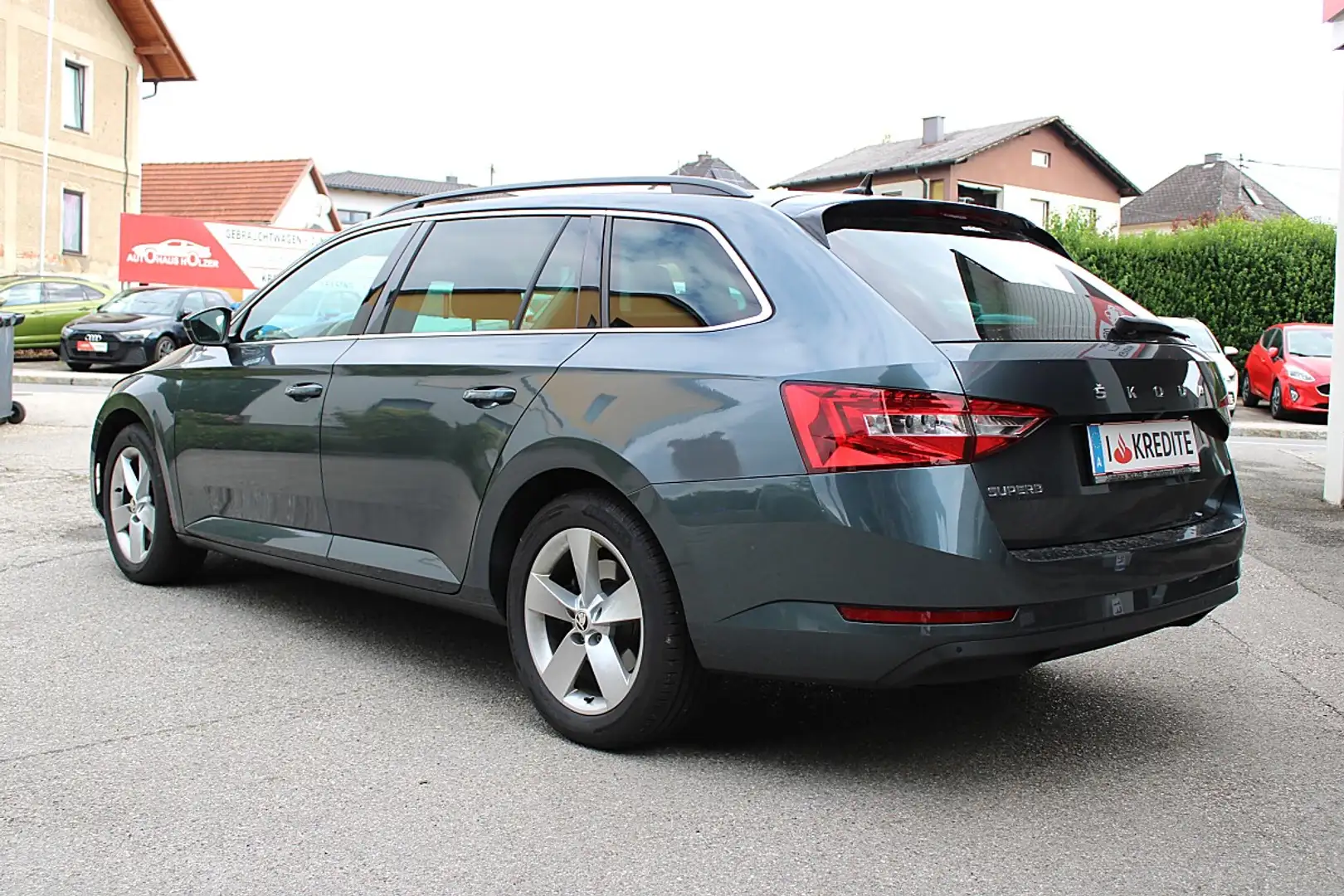 Skoda Superb 2.0 TDI Ambition *WSS heizbar, LED, dig. Cockpit* Silber - 2