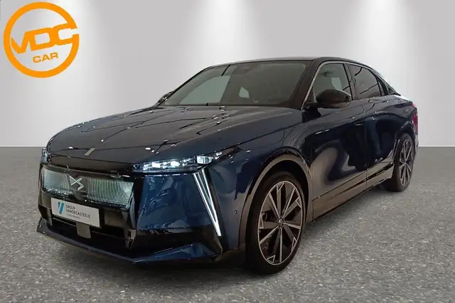 DS Automobiles N°8 FWD LONG RANGE
