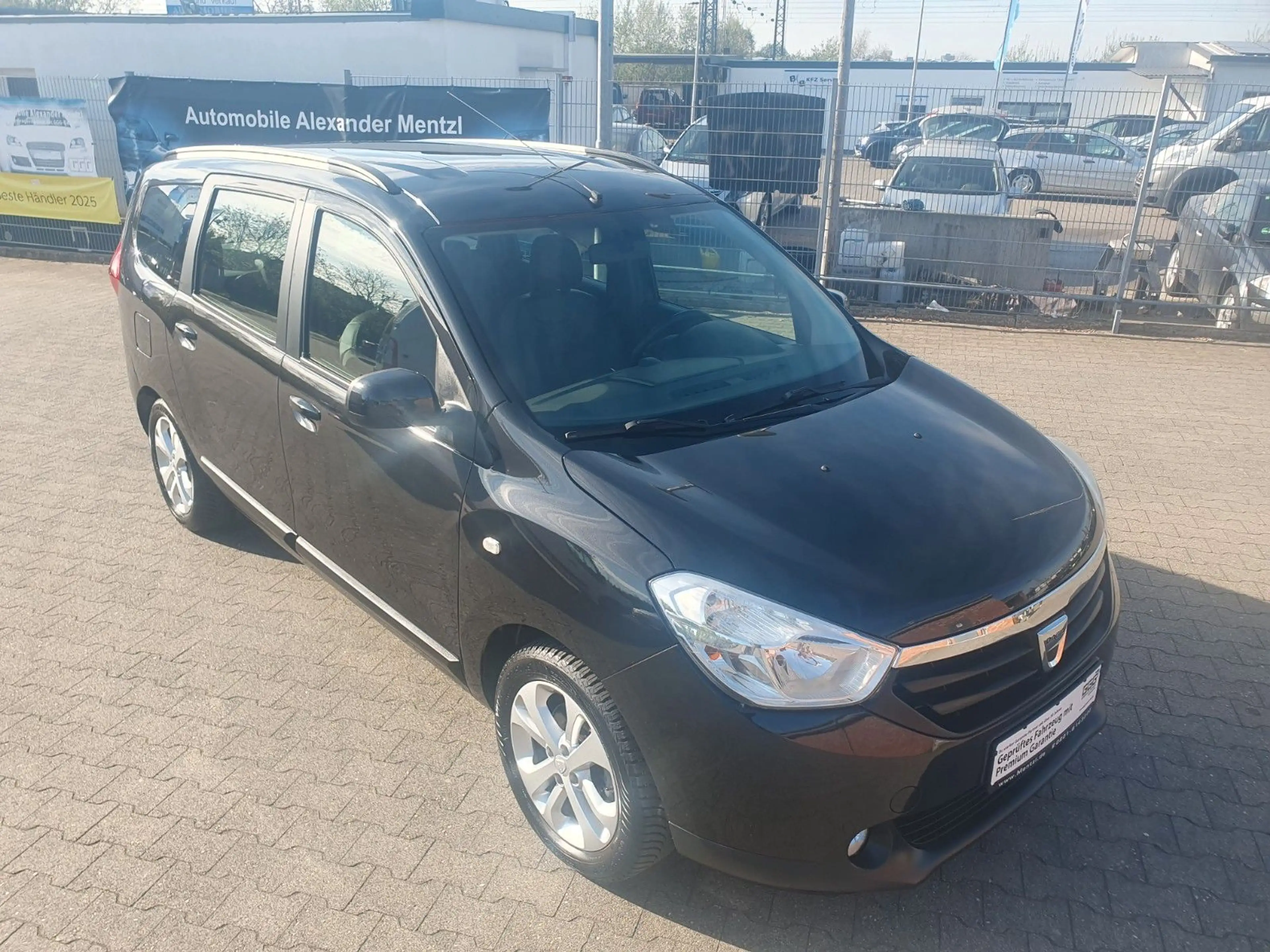 Dacia Lodgy Prestige GARANTIE LEDER KLIMA NAVI 1-HAND — photo 9