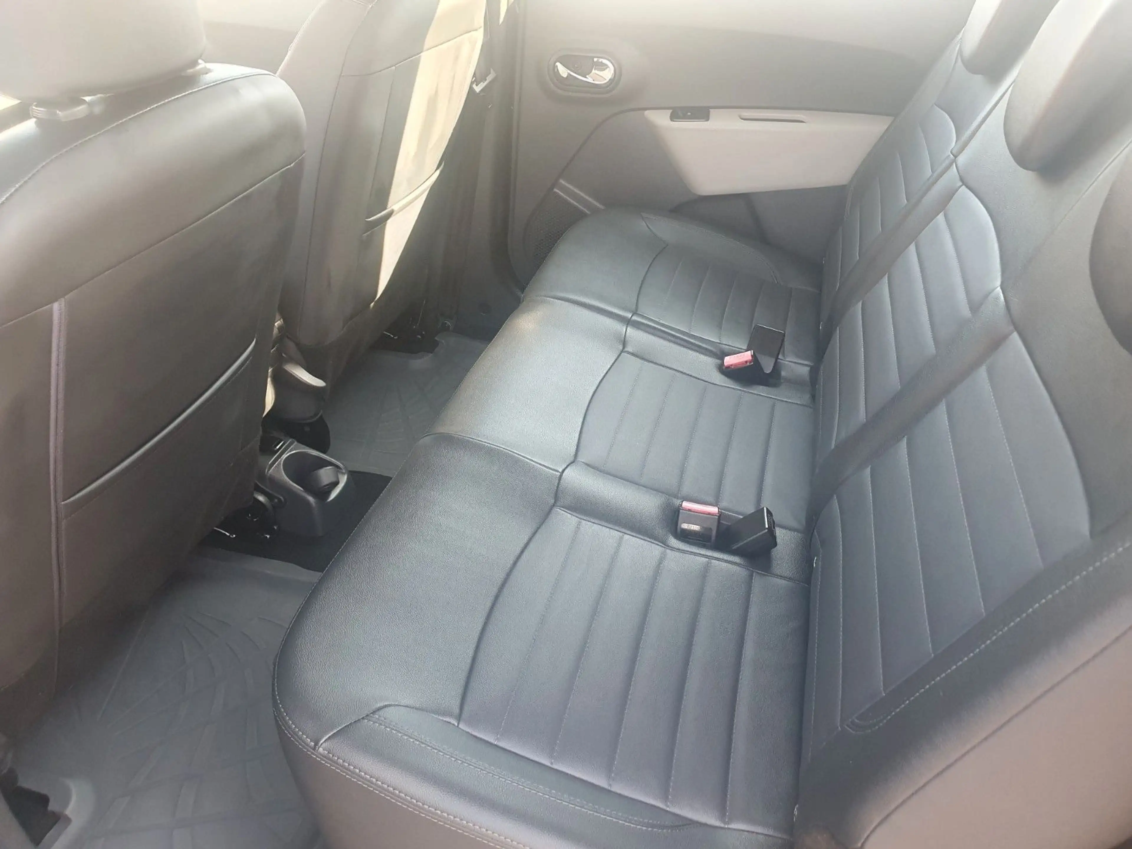 Dacia Lodgy Prestige GARANTIE LEDER KLIMA NAVI 1-HAND — photo 13