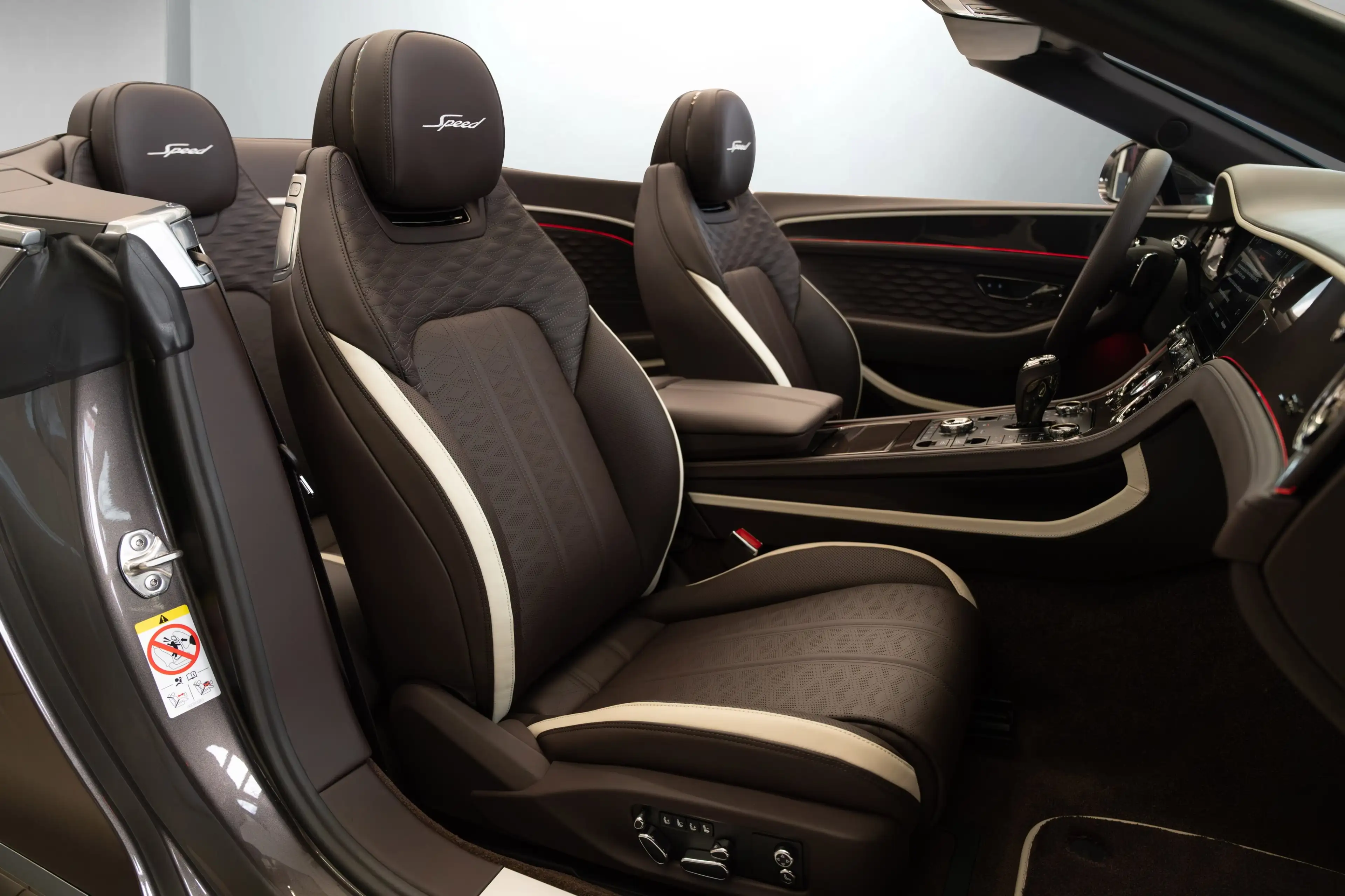 Bentley Continental GTC Speed *Brodgar*MY2026* — photo 12