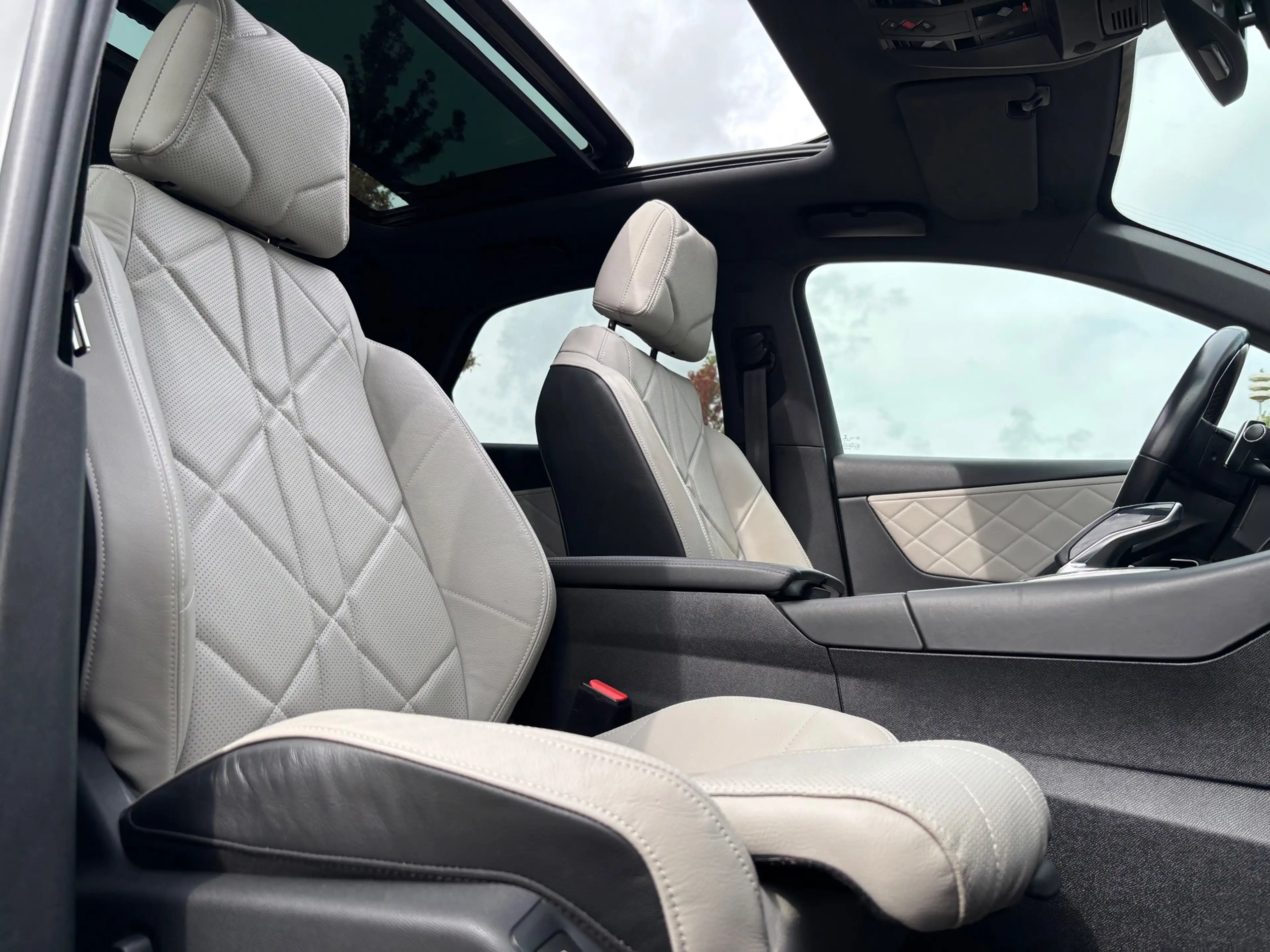 DS Automobiles DS 7 Crossback E-Tense 4x4 Grand Chic Rivoli 300PK|Pano|Cam| SoH — photo 43