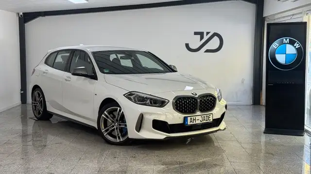 BMW 135 i xDrive*Shadowline*Sportsitze*KeylessEntry