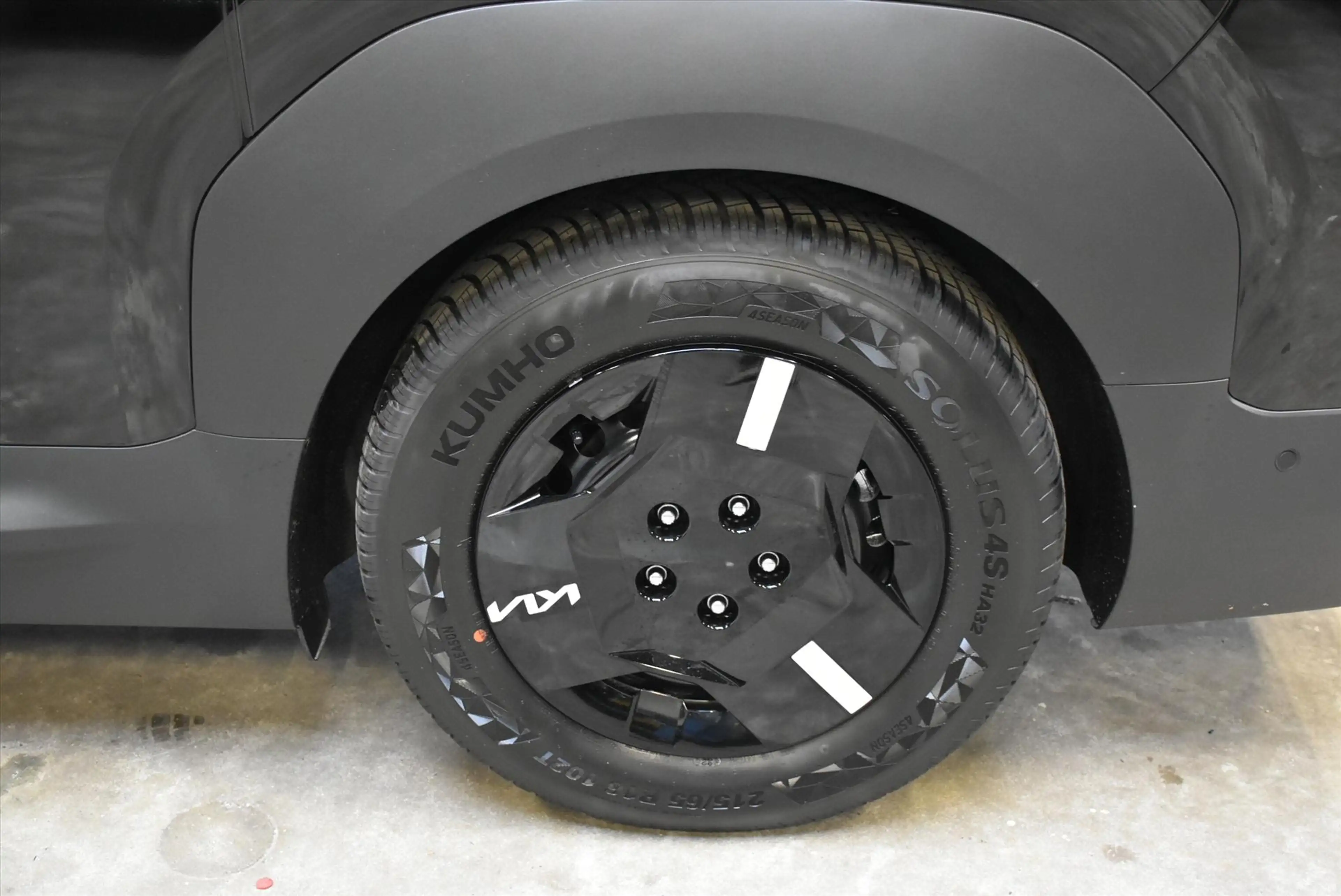 Kia PV5 Cargo 71,2 kWh 163pk L2H1 ELITE — photo 17