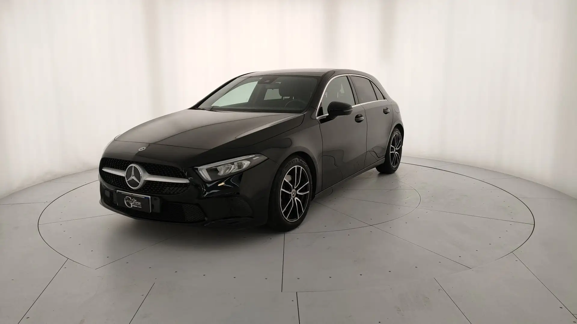 Mercedes-Benz A 180 d Sport Night edition Noir - 1