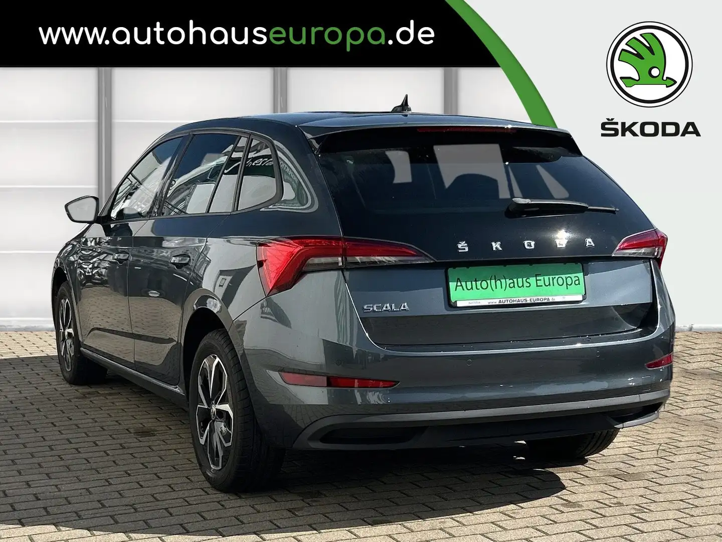 Skoda Scala 1.0 TSI Ambition KlimaA SmartLink eKlappe SHZ PDC Grijs - 2