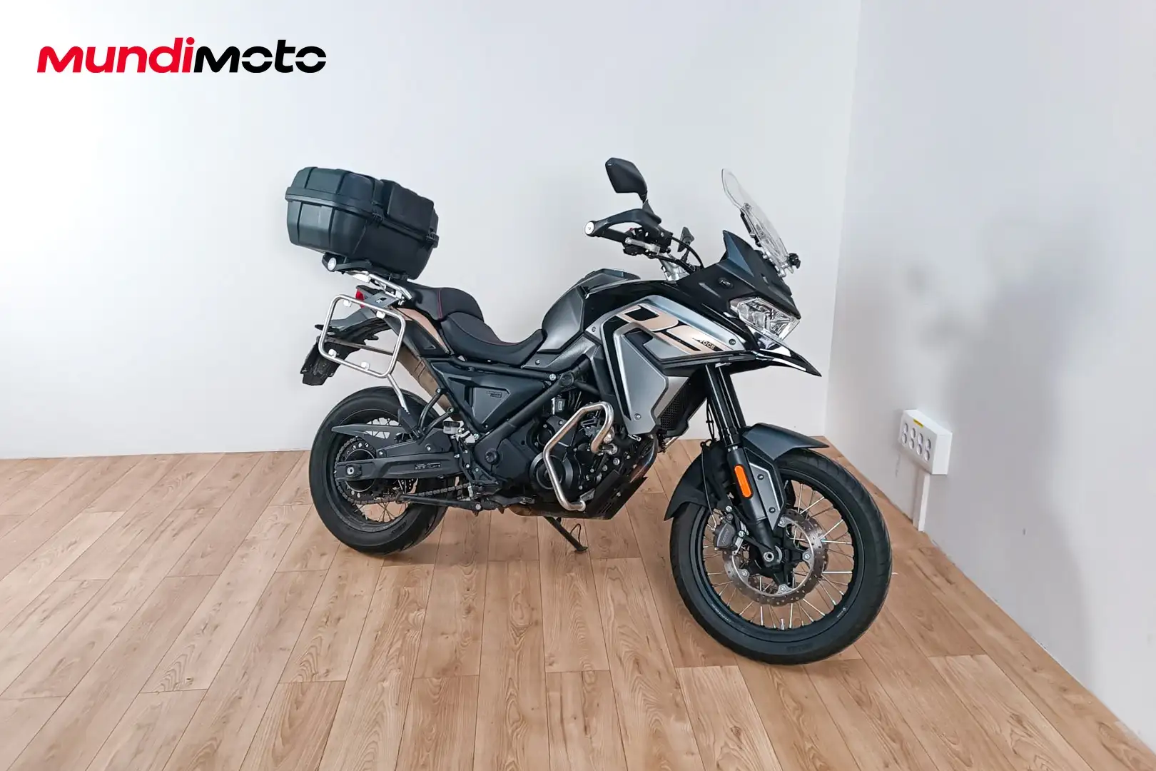 Voge 650DSX - 2