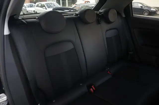 Fiat 500X view 15