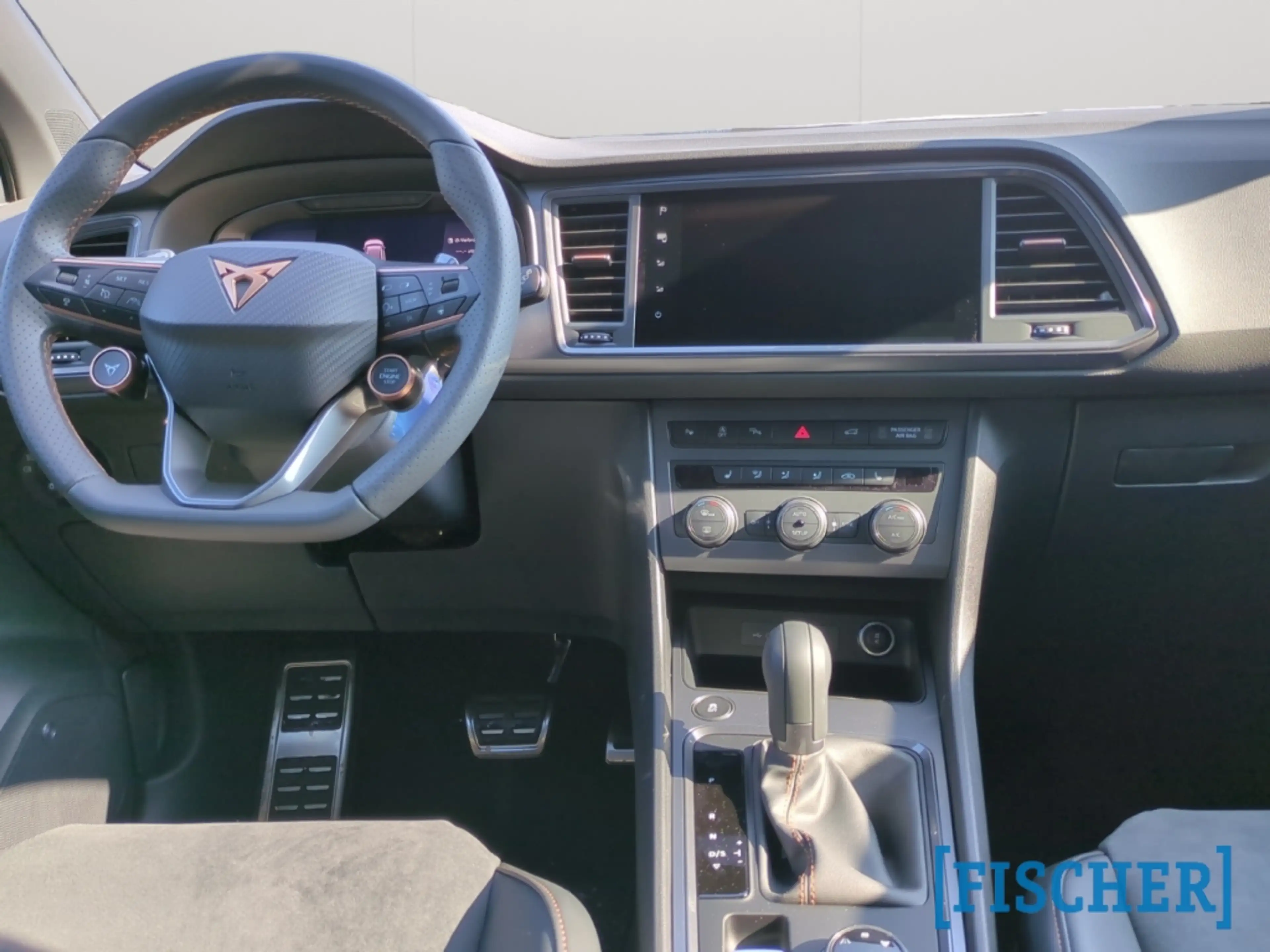 CUPRA Ateca VZ 4Drive AD AHK-klappbar Navi Digitales Cockpit M — photo 8