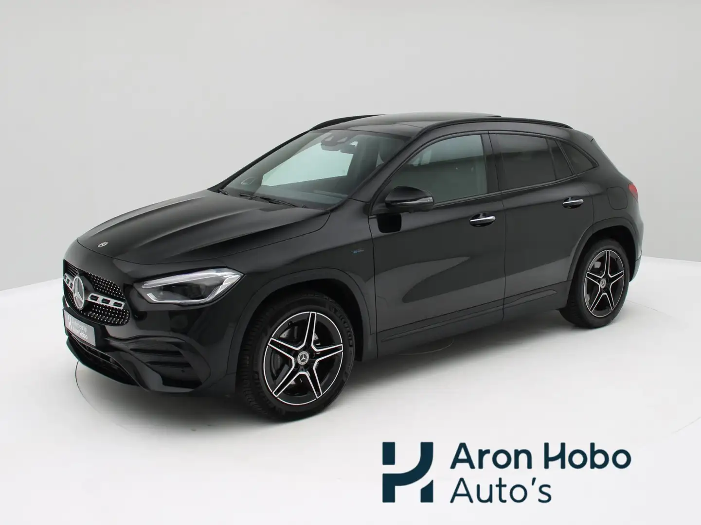 Mercedes-Benz GLA 250 e AMG Pano, Distronic, HUD, Trekhaak, Memory, Burm Noir - 1