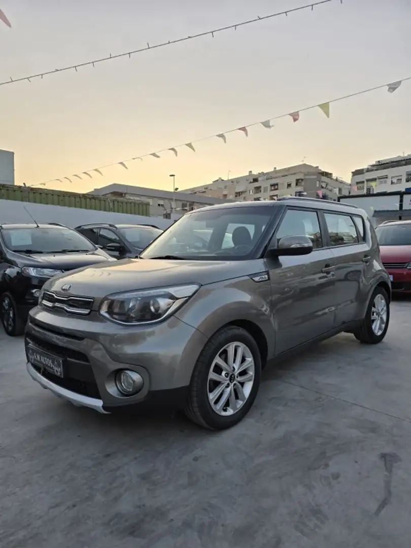 Kia Soul Monovolumen Automático de 5 Puertas Szary - 2