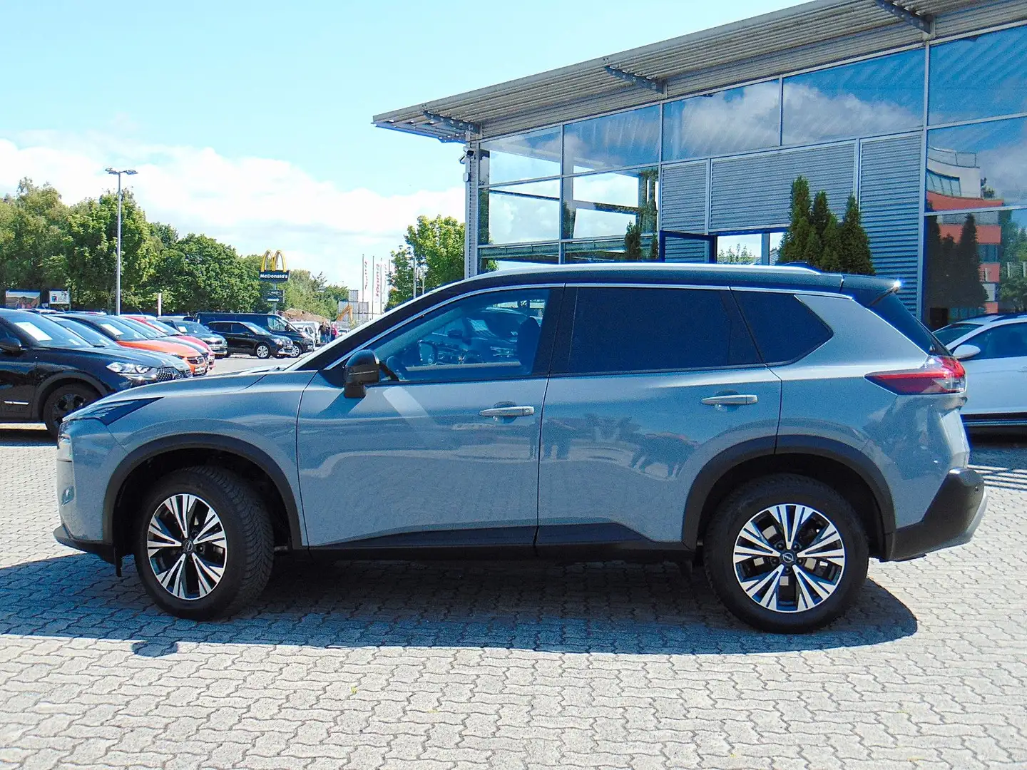 Nissan X-Trail 1.5 VC-T MHEV N-Connecta Grau - 2