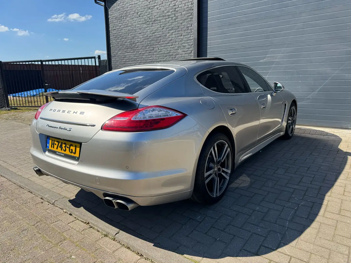 Porsche Panamera 4.8 Turbo S Ceramic, Burmester, Chrono Grijs - 2