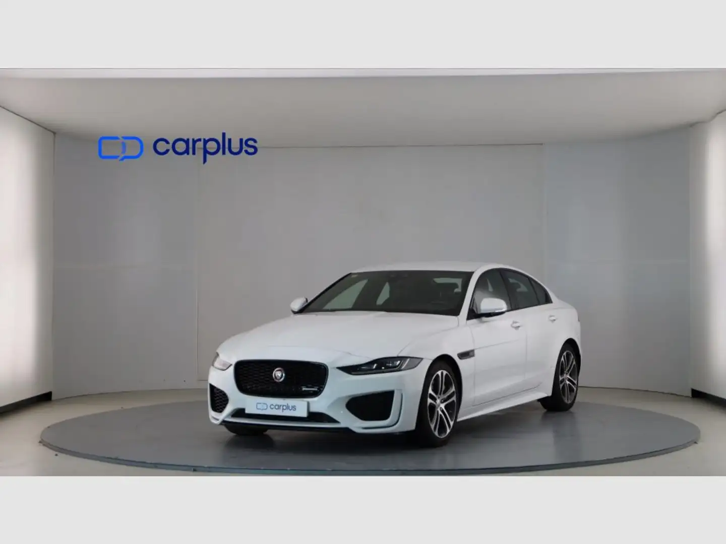 Jaguar XE 2.0 I4 R-Dynamic SE RWD Aut. 250 Blanc - 1