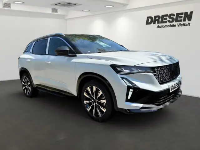 Renault Austral view 2