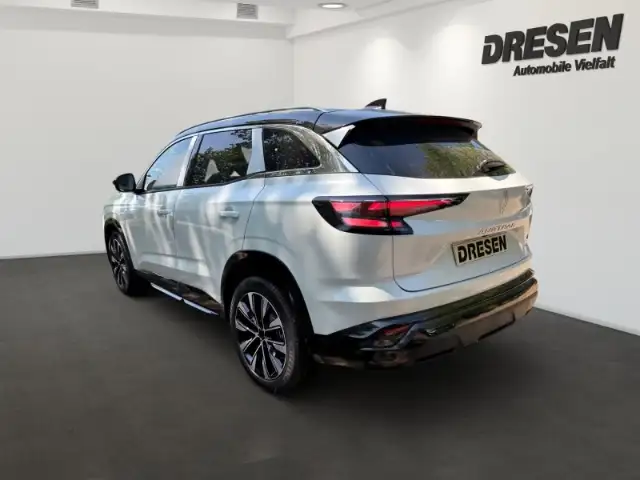 Renault Austral view 4