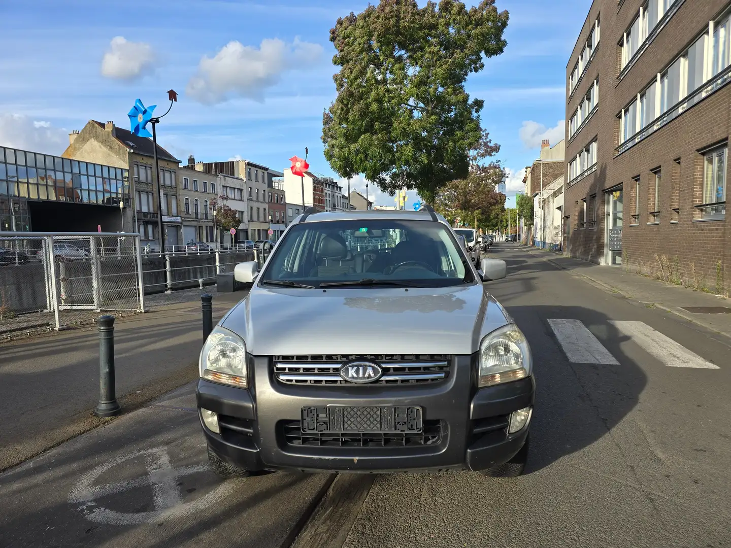 Kia Sportage Sportage 2.0i 16v Active 4x4(EXPORT AFRICA MERCI) Grijs - 1