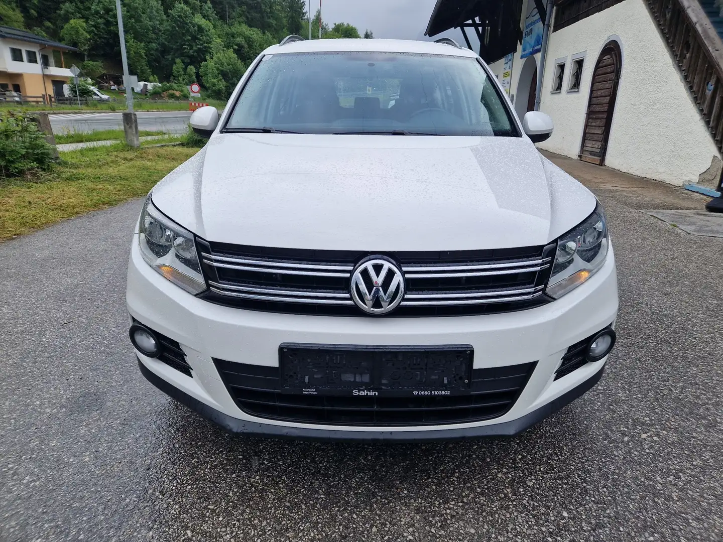 Volkswagen Tiguan 2,0 TDI Trend - 2