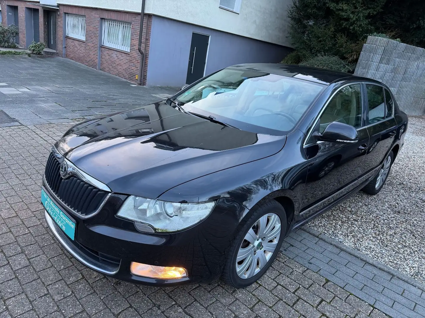 Skoda Superb Elegance*TÜV NEU*AUTOMATIK*LEDER*1 HAND* Noir - 1
