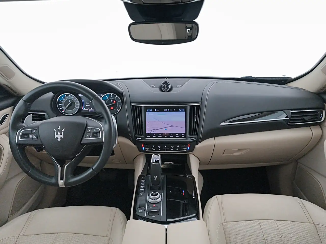 Maserati Levante 2023 — фото 10