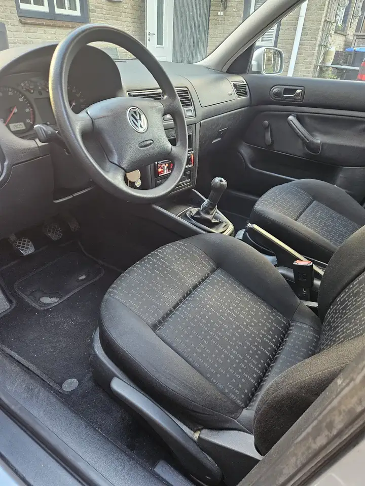 Volkswagen Golf 4, foto 10