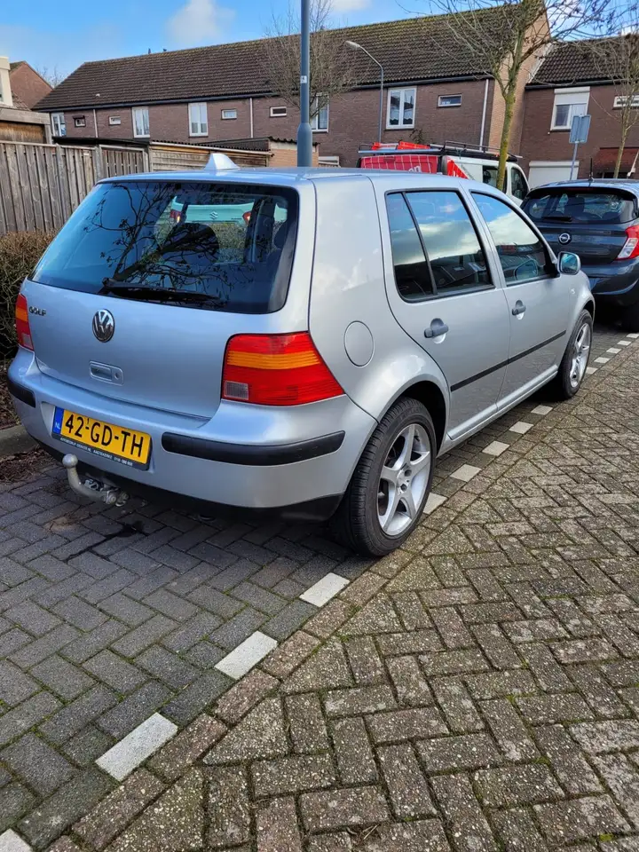 Volkswagen Golf 4, foto 3