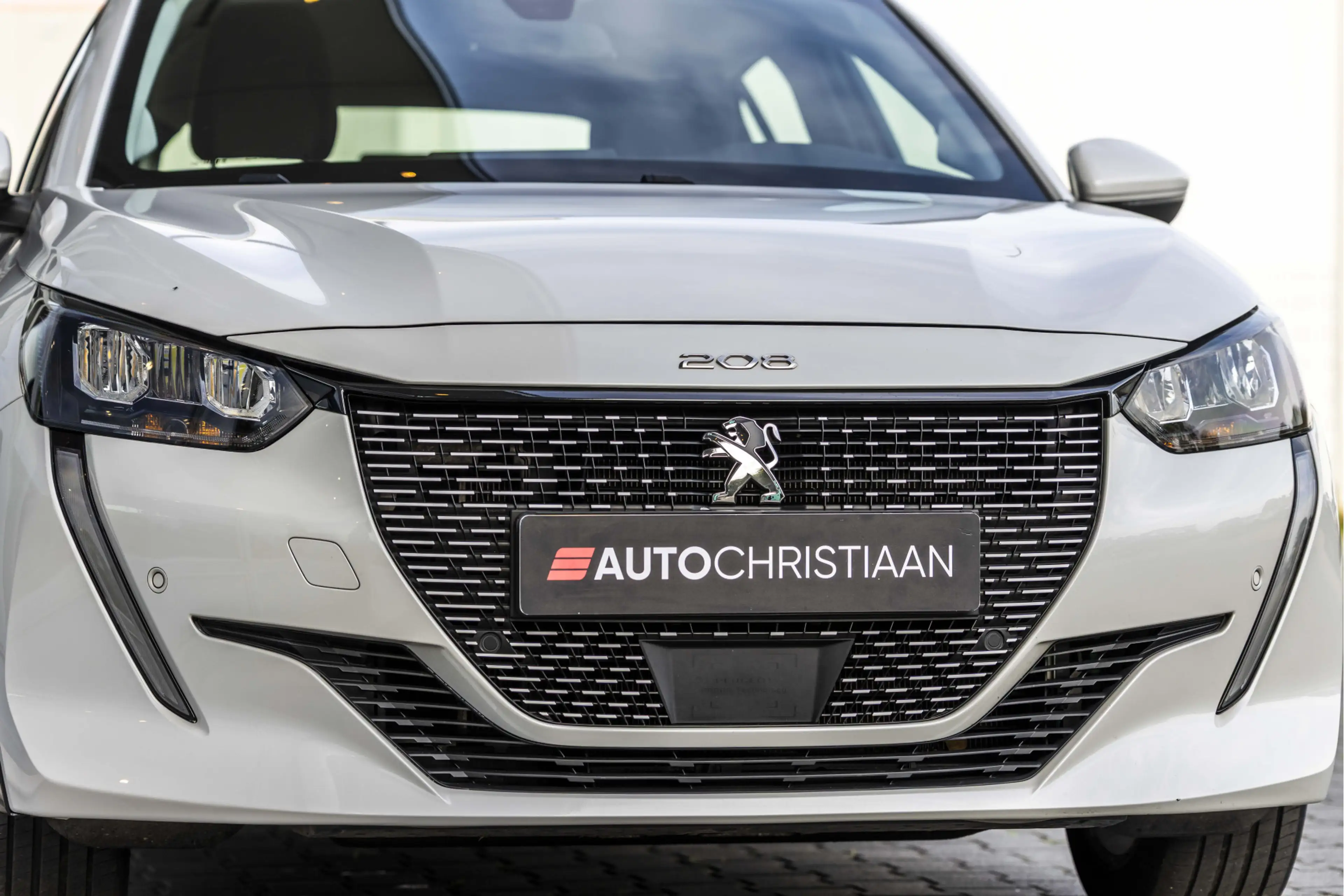 Peugeot e-208 EV Allure Pack 50 kWh Camera | Carplay — photo 17