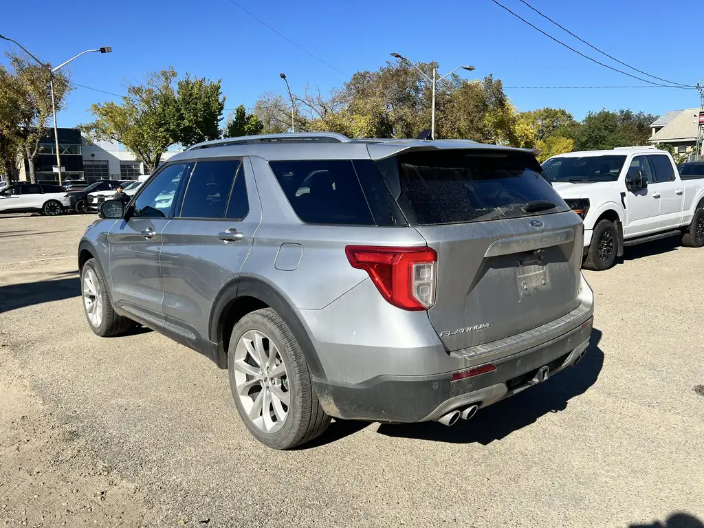 2023 Ford Explorer Platinum | B&O Audio | Garage Door Opener | Tri-Zo — photo 6