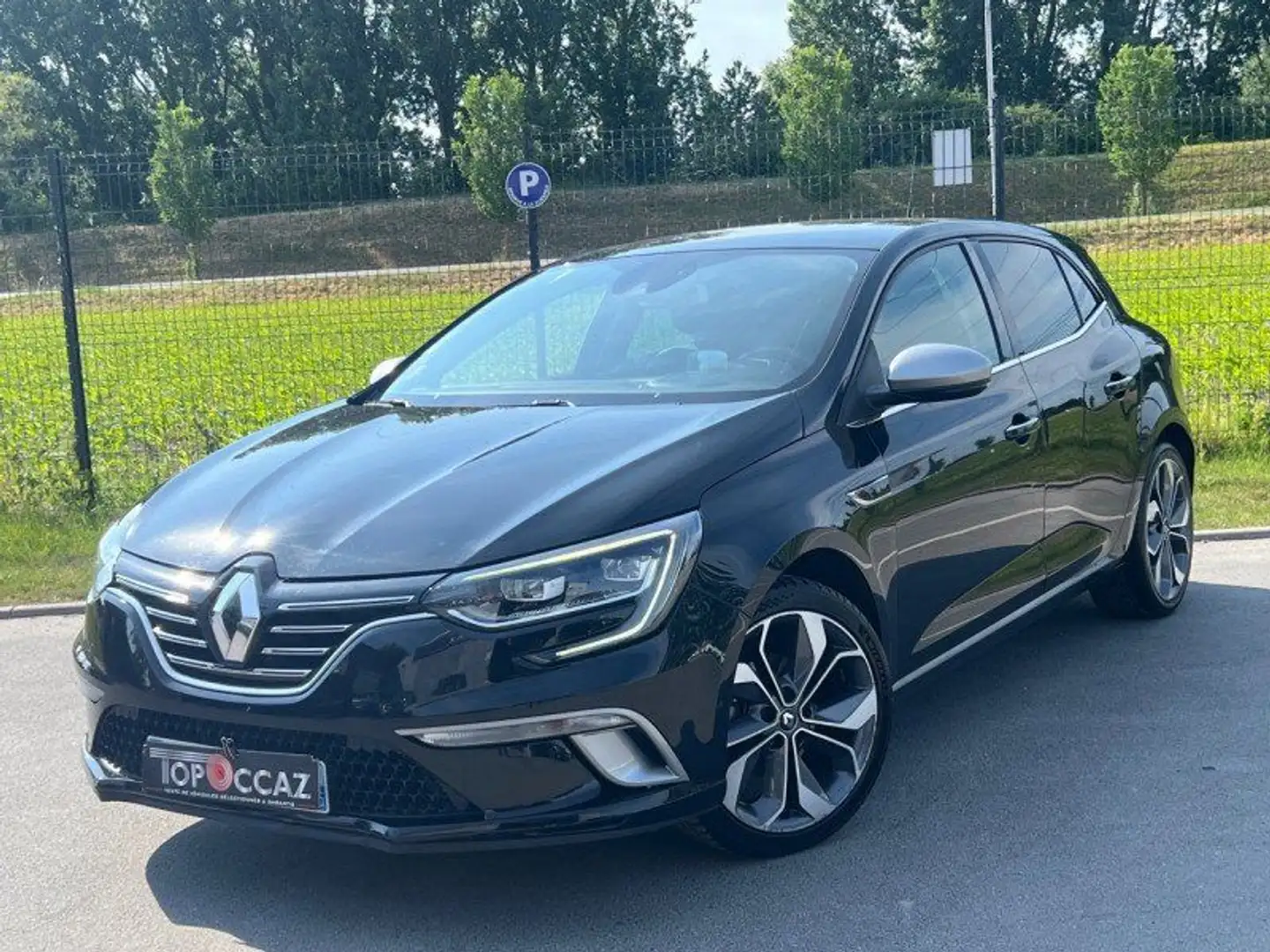 Renault Megane IV 1.3 TCE 130 GT-LINE * 62.000KM * 2018 * GPS * C Černá - 1